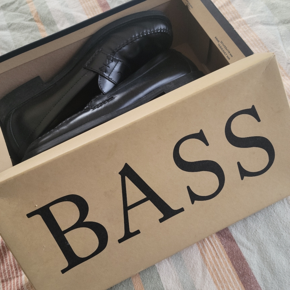 Bass women's penny loafer